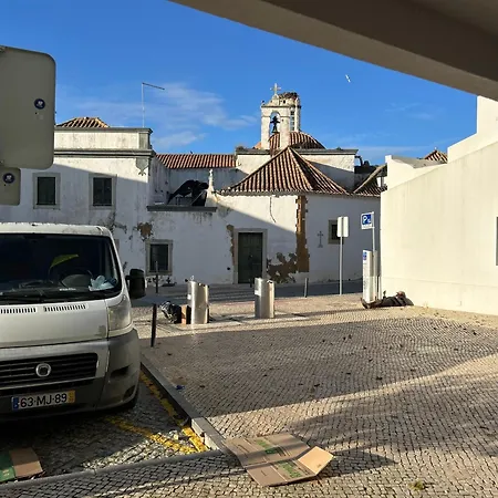 Apartamento 3f Bocage - Centro De *