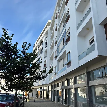 Apartamento 3f Bocage - Centro De Faro