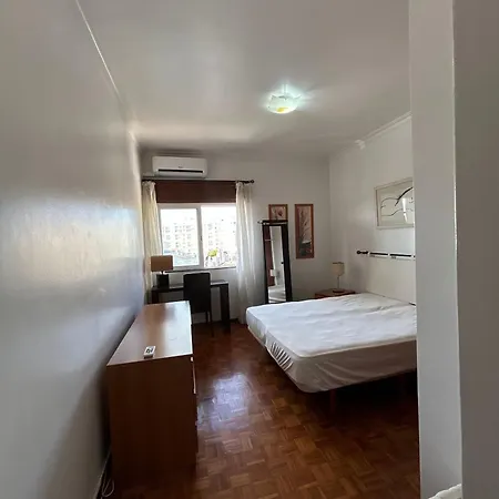 Apartamento 3f Bocage - Centro De Faro